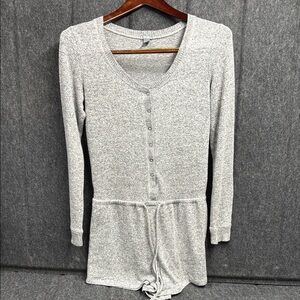 Aerie Heather Gray Knit Top